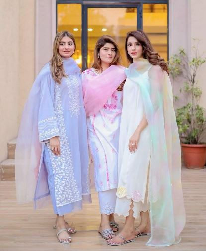 Zainab and her friends