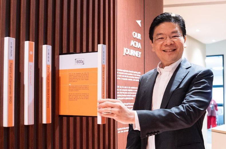 Loo Tze Lui (Lawrence Wong's Wife) Age, Wiki, Family, Kids, Nationality, Net Worth & BIO 4 A Photo of Lawrence Wong