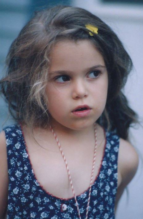 Domino Santantonio Wiki, Height, Age, Boyfriend, Net Worth, Family, BIO & More 2 Childhood photo of Domino
