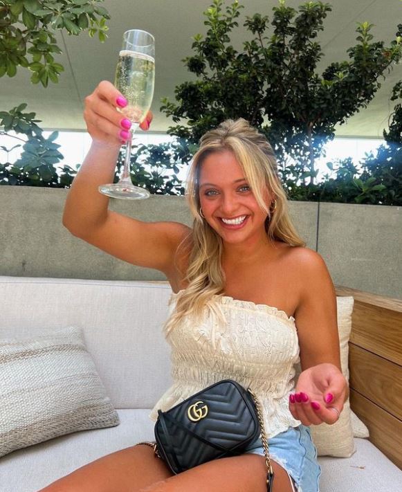 Dalanie DiSabato Height, Weight, Age, Wiki, Boyfriend, Parents, Net Worth & BIO 12 Dalanie DiSabato biography
