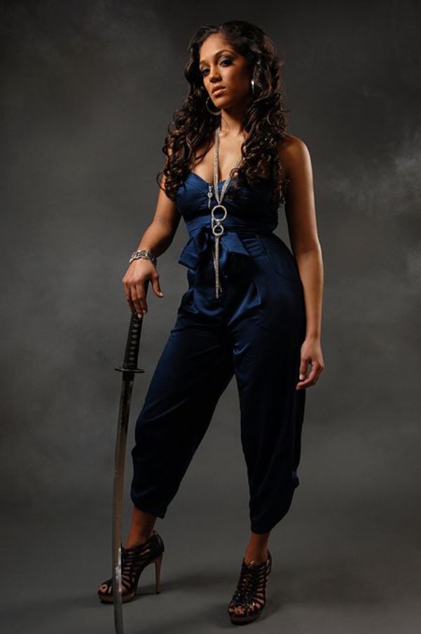 Danielle Isaie Wiki (Ashley Walters' Wife) Age, Children, Parents, Height, Net Worth & BIO 11 Danielle Isaie height