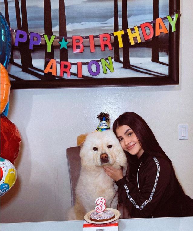 Lillian Griego: Wiki, BIO, Age, Boyfriend, Parents, Height, Net Worth & More 2 Lillian with her pet dog