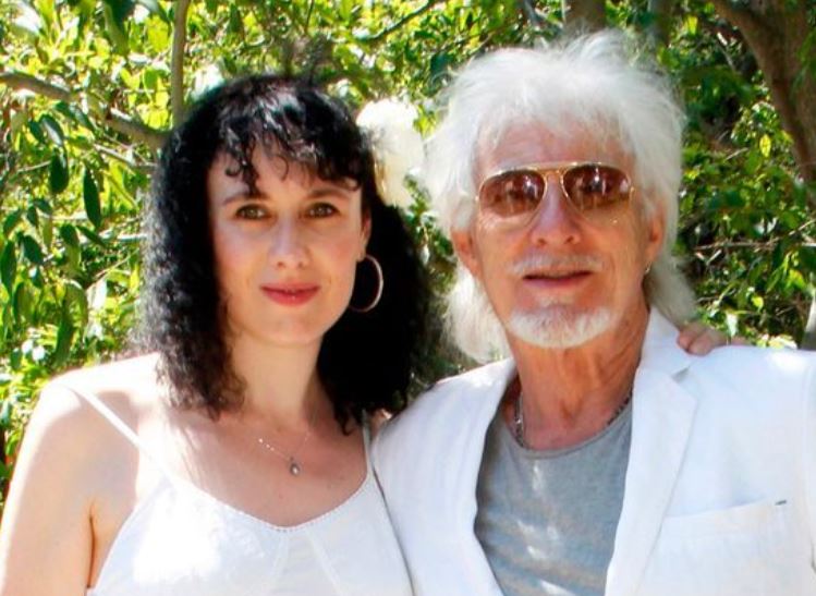 Murielle Megevand Age, Husband, Kids, WIKI, Family, Net Worth & BIO 3 Murielle Megevand and Hugues Aufray