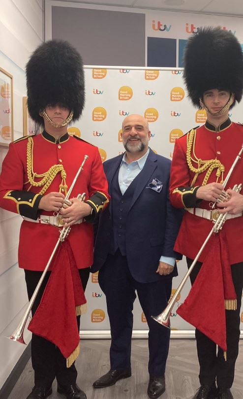 Omid Djalili Age, Wife, Religion, Net Worth, Kids, Family, Height & BIO 6 Omid Djalili wiki