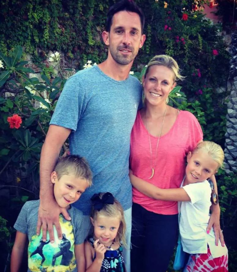 Peggy Shanahan (Mike Shanahan’s Wife) Wiki, Age, Children, Family, Career & BIO 3 Peggy Shanahan's son Kyle Shanahan and his family