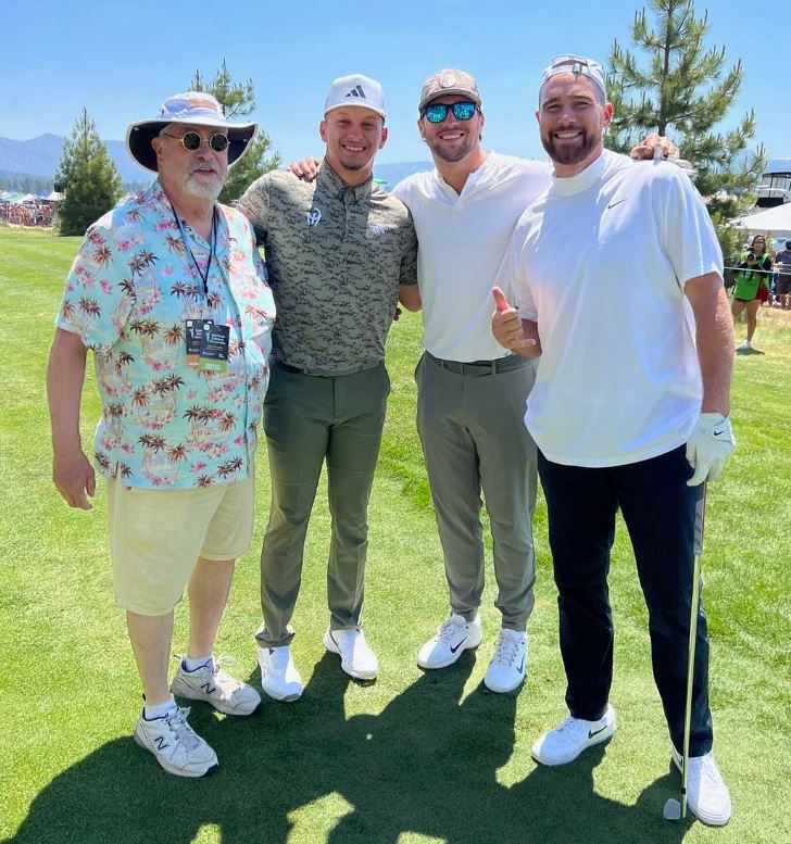 Ed Kelce (Travis Kelce’s Father) Height, Age, Job, Wife, Kids, Family, Net worth, Divorce, Young & More 2 Ed Kelce with his kids