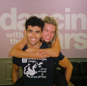 Ezra Sosa (Dancer) Height, Age, Wiki, Girlfriend, Net worth, Parents