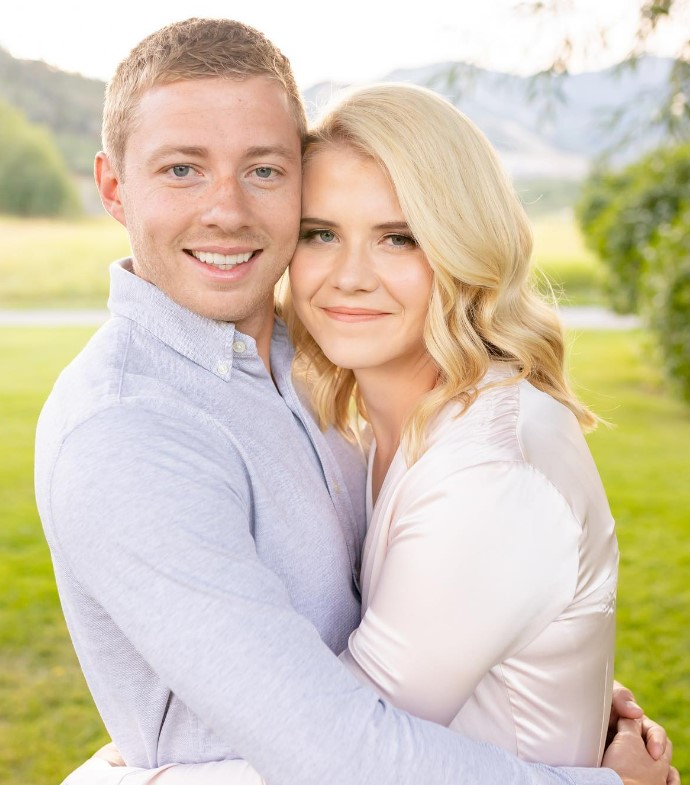Matthew Gilmour (Elizabeth Smart's Husband) Wiki, Biography, Age, Net Worth, Family, Height, Personal Life & More 2 Elizabeth Smart and Matthew Gilmour