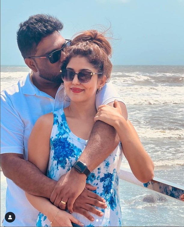 Priyanka Chincholi Wiki, Age, Husband, Height, Family, Caste, Biography, Net Worth & Career 5 Priyanka Chincholi and her husband beau Rakesh Kumar