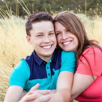 Bryton Myler (YouTuber) Wiki, Biography, Age, Girlfriend, Family, Ethnicity, Height, Weight, Net Worth, Career, and More 3 Bryton Myler with his Mom