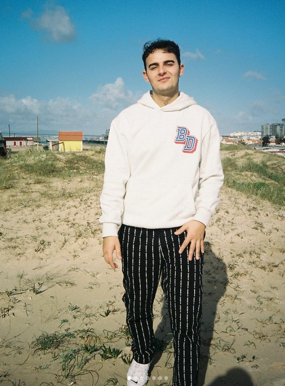 Diego Alary physical appearance