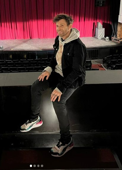 Federico Cyrulnik (Comedian) Wiki, Biography, Height, Weight, Age, Wife, Girlfriend, Net Worth, Family, Career & More 4 Federico Cyrulnik physical appearance