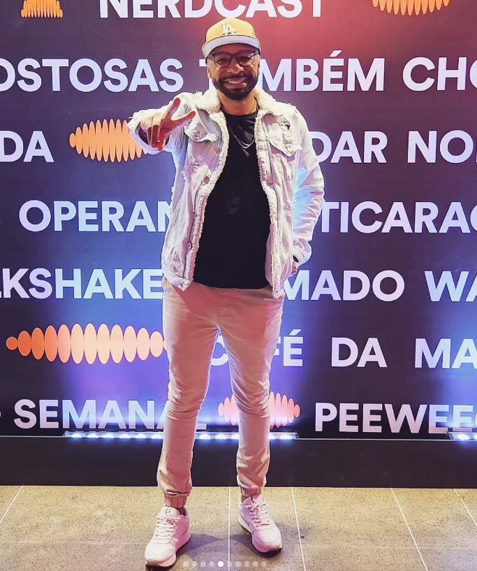 GameAssado (YouTube Star) Wiki, Biography, Real Name, Height, Weight, Age, Girlfriend, Net Worth, Family, Career & More 4 GameAssado physical appearance