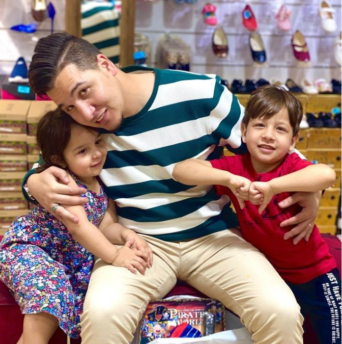 Mohamad Adnan and his Childrens